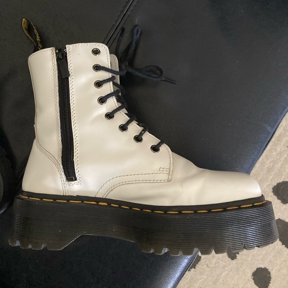 Platform White Doc Martens - Picture 4 of 6